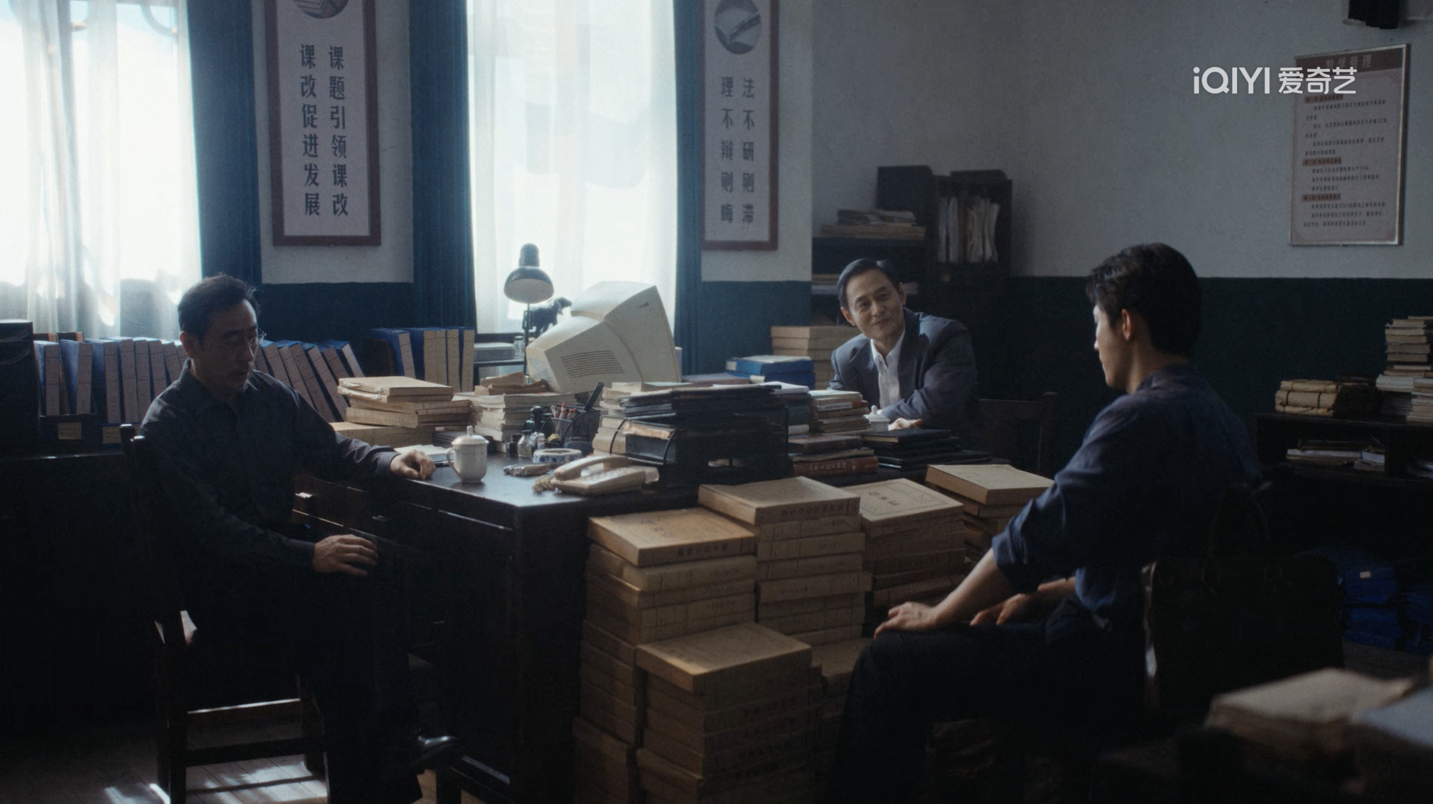 《重器》第31集，在完成最后一场庭审结辩后，法庭需要择日宣判，陈一众第一时间回北