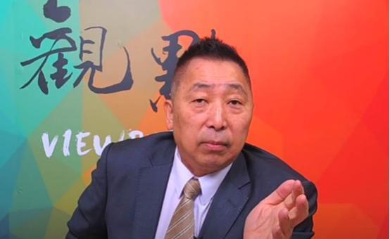 唐湘龙一棍敲醒台湾人，唐湘龙曾在节目中发表爆炸性的言论，他在谈到大陆对台湾的态度