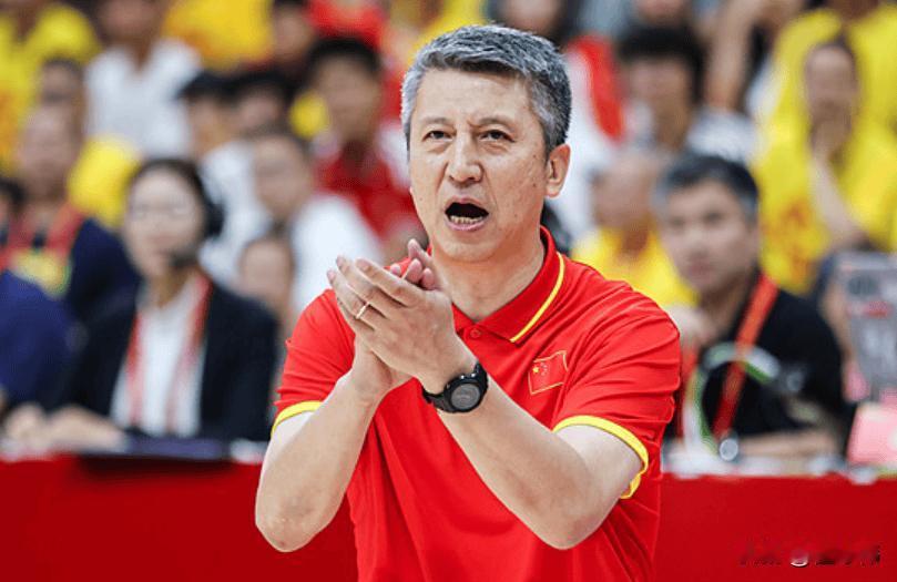 郭士强指导谈杨瀚森：“杨瀚森现在已经归队，不过，他跟球队的磨合时间非常短，只