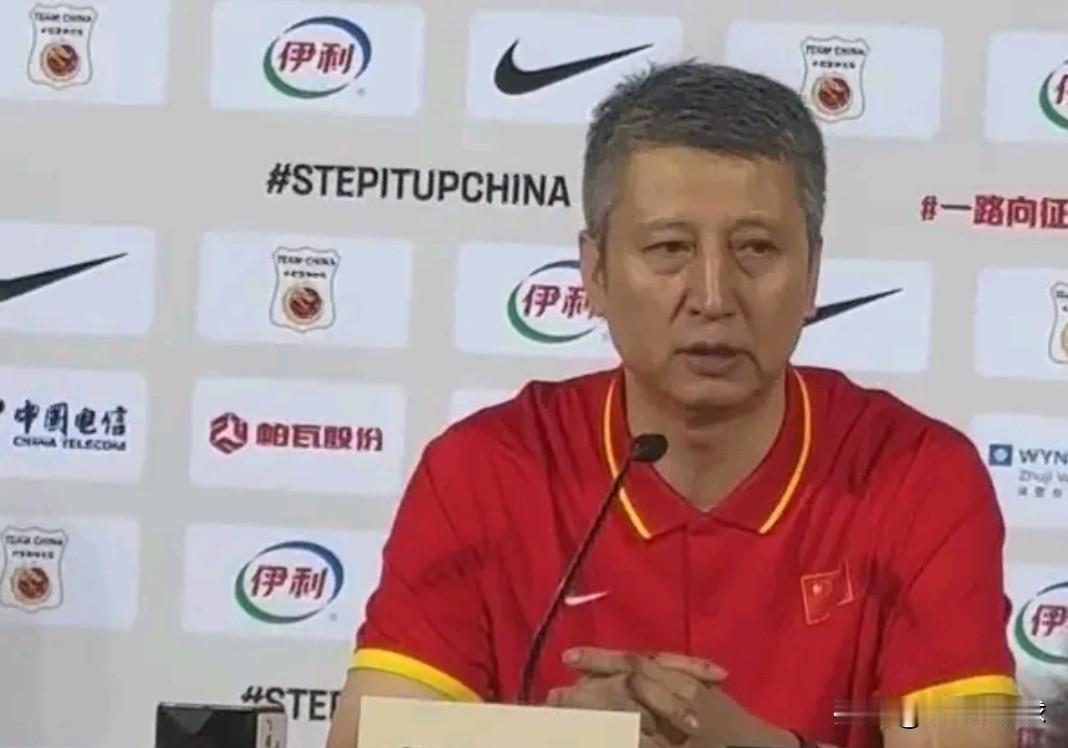 中国男篮89‑87两分险胜黎巴嫩，郭士强赛后发布会上都说了什么？1、点评本