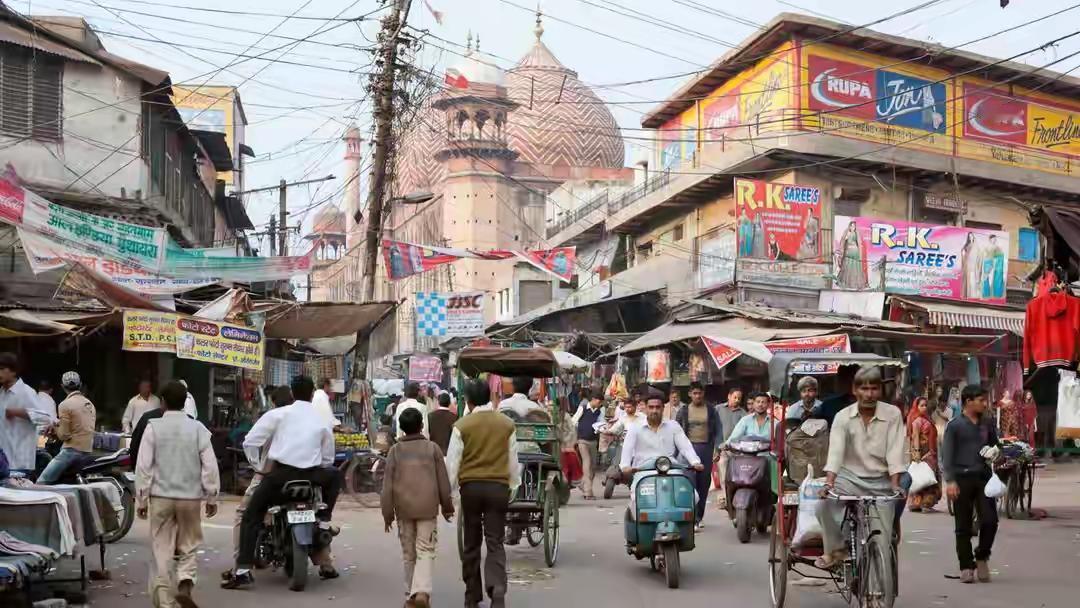 德国企业快要被逼疯了，他们说，如果不让自己在中国建厂，那么他们宁愿去印度，也不愿