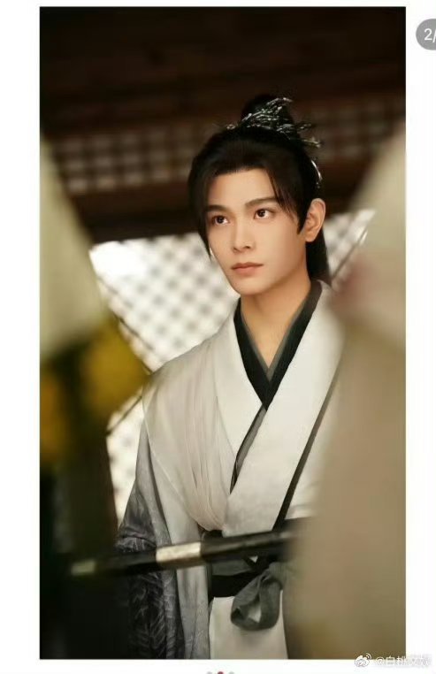 月都花落网传丁禹兮和李兰迪主演9月就说是他们了，好期待🙌[打call