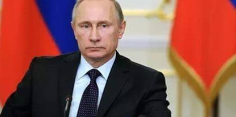 全世界都被普京“演”了一把？打乌克兰像是幌子，真正的目标其实早就悄悄铺了四年局？