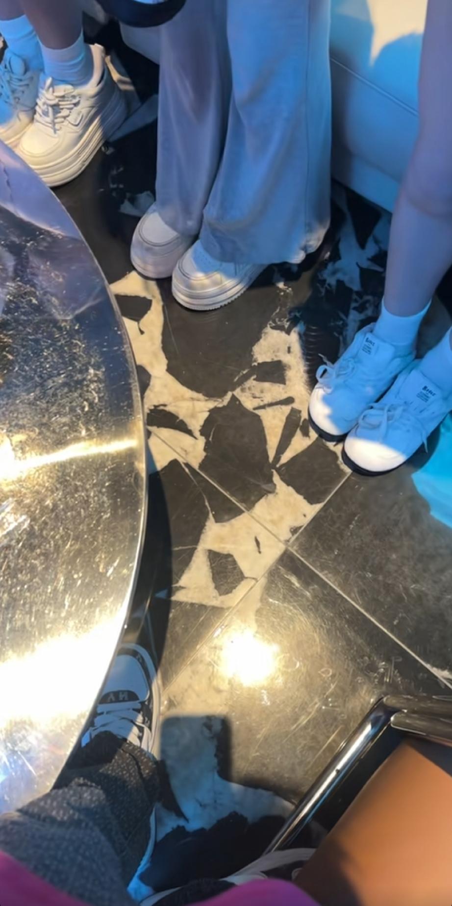 这么吵的环境，内卷还这么严重