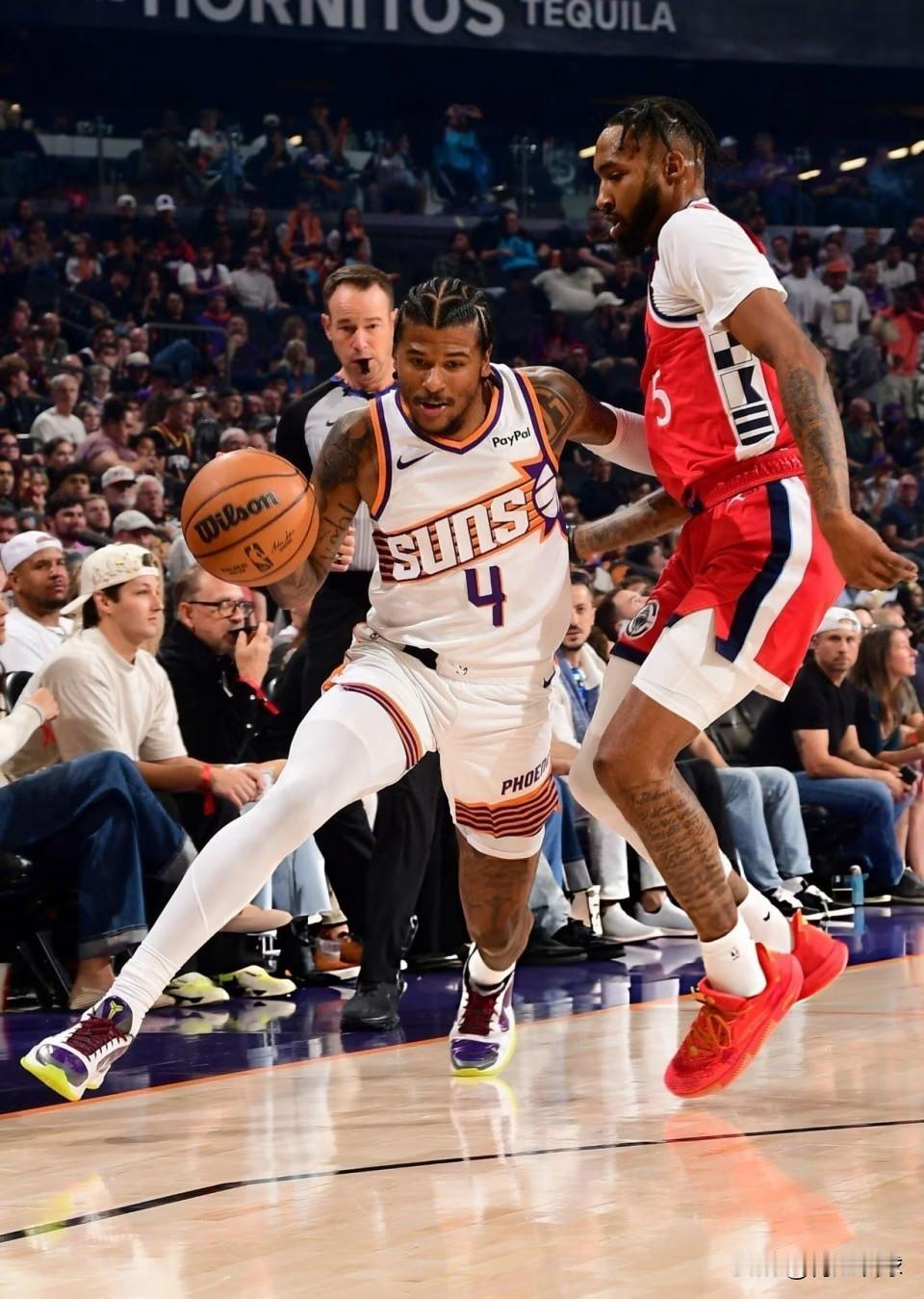 杰伦格林复出带队击沉快船！太阳115：102拿下快船，看看球员数据，谁是赢球功臣