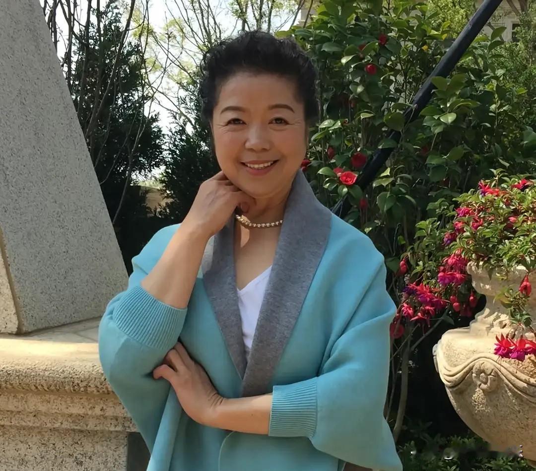 “妹爷”老伴吴妈去世了，4年抗癌，瘦到脱相，陈翔六点半评论区昨晚彻底沦陷，原