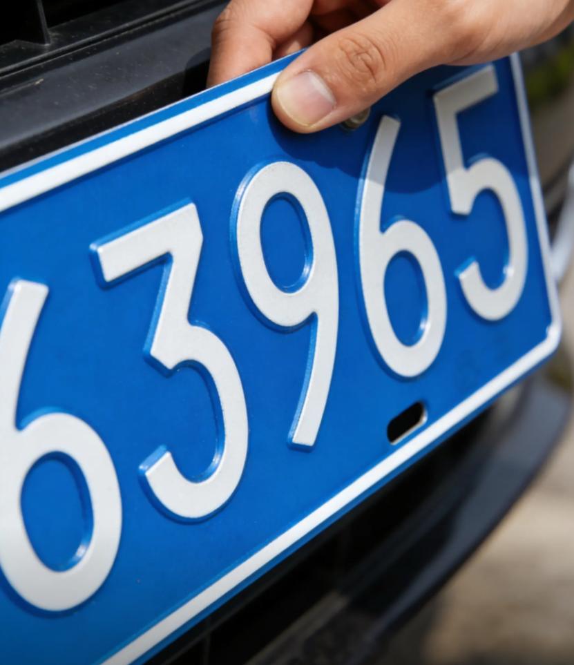 车牌号63965的彩友很后悔没打票，昨晚的排五正是开出这组号连顺序都分毫不差，而