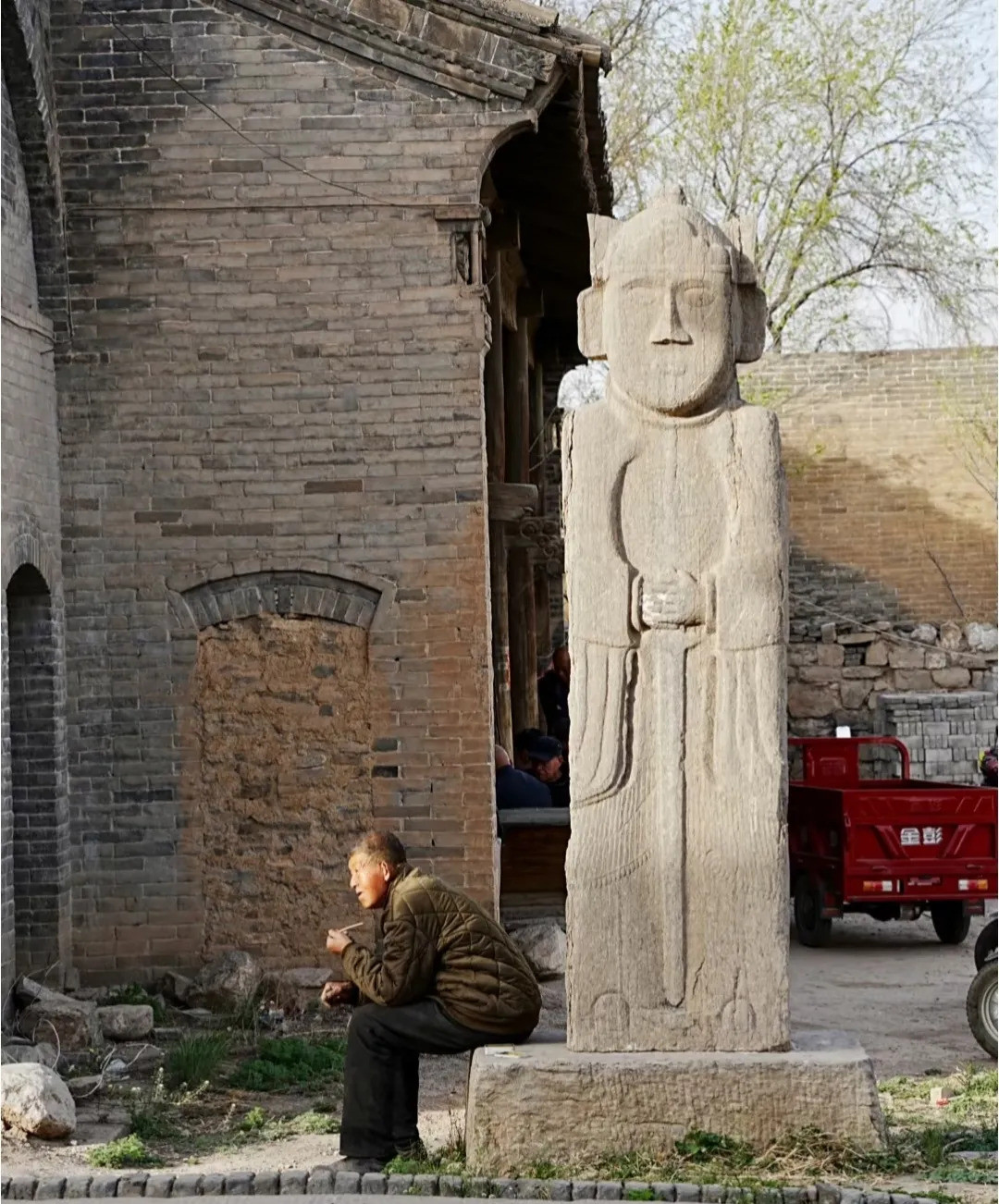 印尼华人为啥不说中国话你知道吗？在遥远的印尼，有一群特殊
