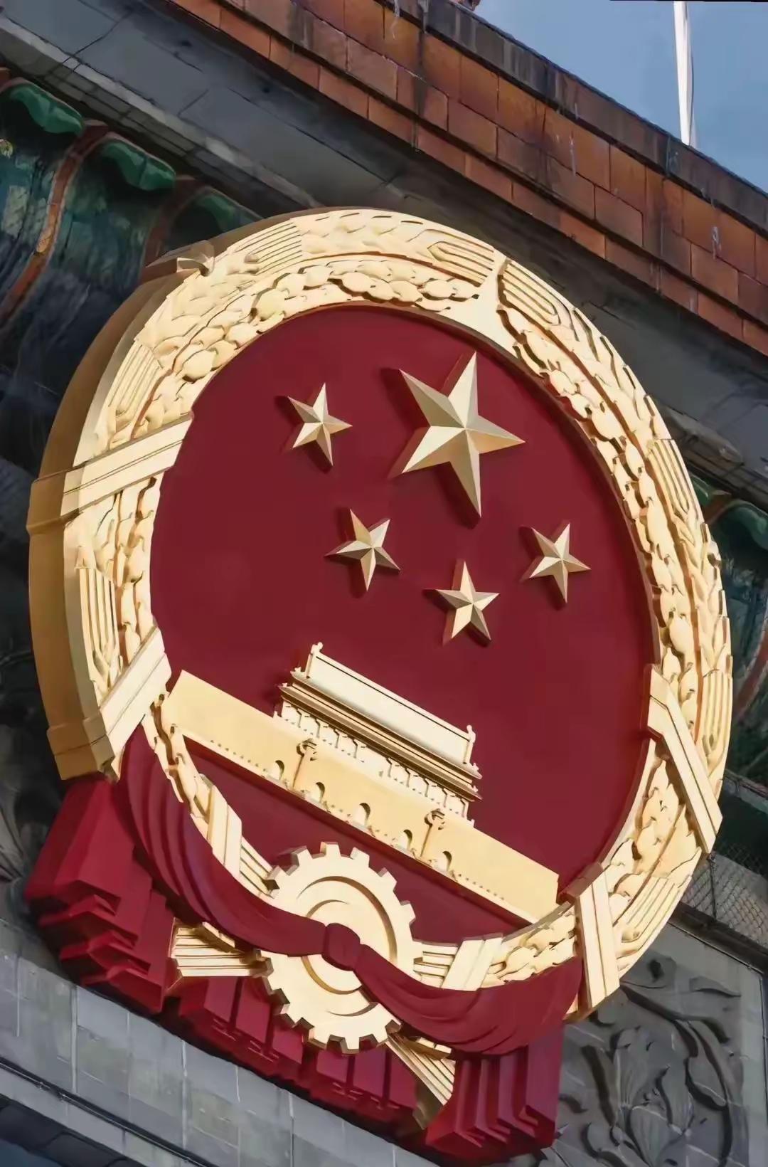 现在的电视，网络平台宣传最多的是改革。其实，中国最大的改革，最好、最成功的改革是