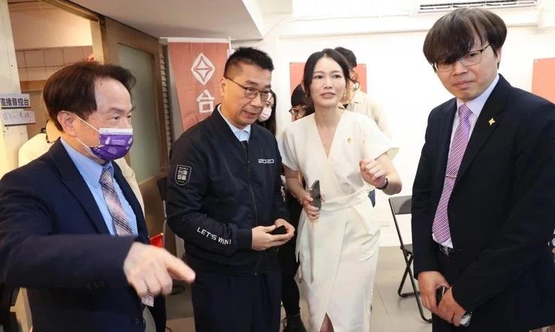 怪不得“台独”分子害怕了！“台独”分子吴欣岱不经意间说出来了一个真相！