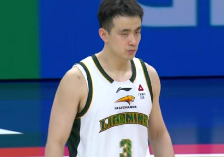 赵继伟最近怎么了？赵继伟除了组织（8助攻）之外，进攻端彻底哑火，辽宁本钢客场