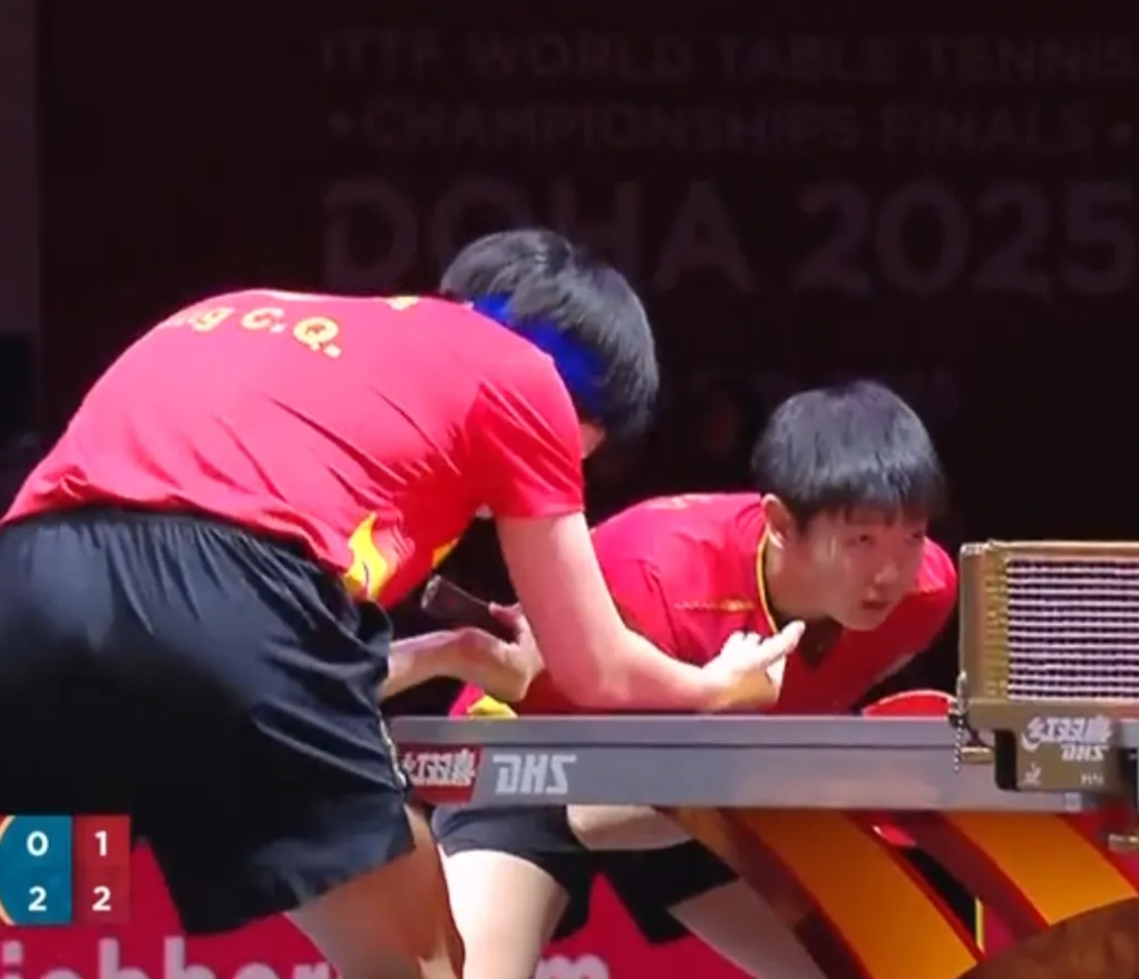 漂亮！孙颖莎/王楚钦多哈混双比赛3:0击败<em>王艾米</em>/梁吉善，赢得首轮胜利！很多人