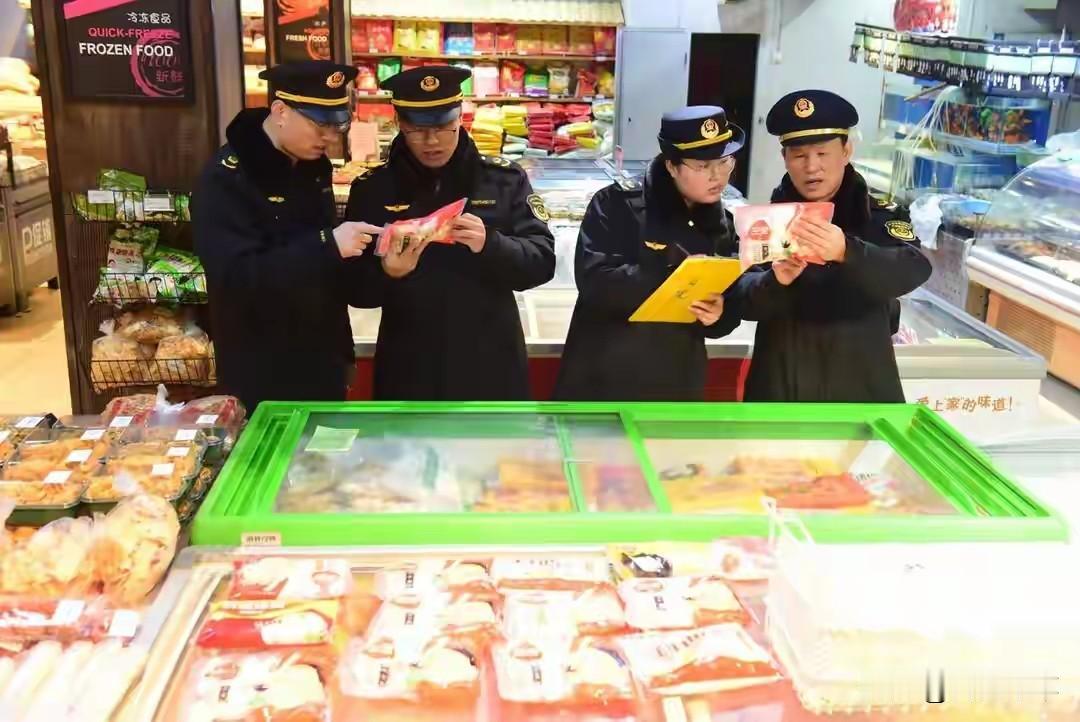 说白了，预制菜国标出台，就是把老百姓和商家之间那层“窗户纸”捅开了——让大家能看