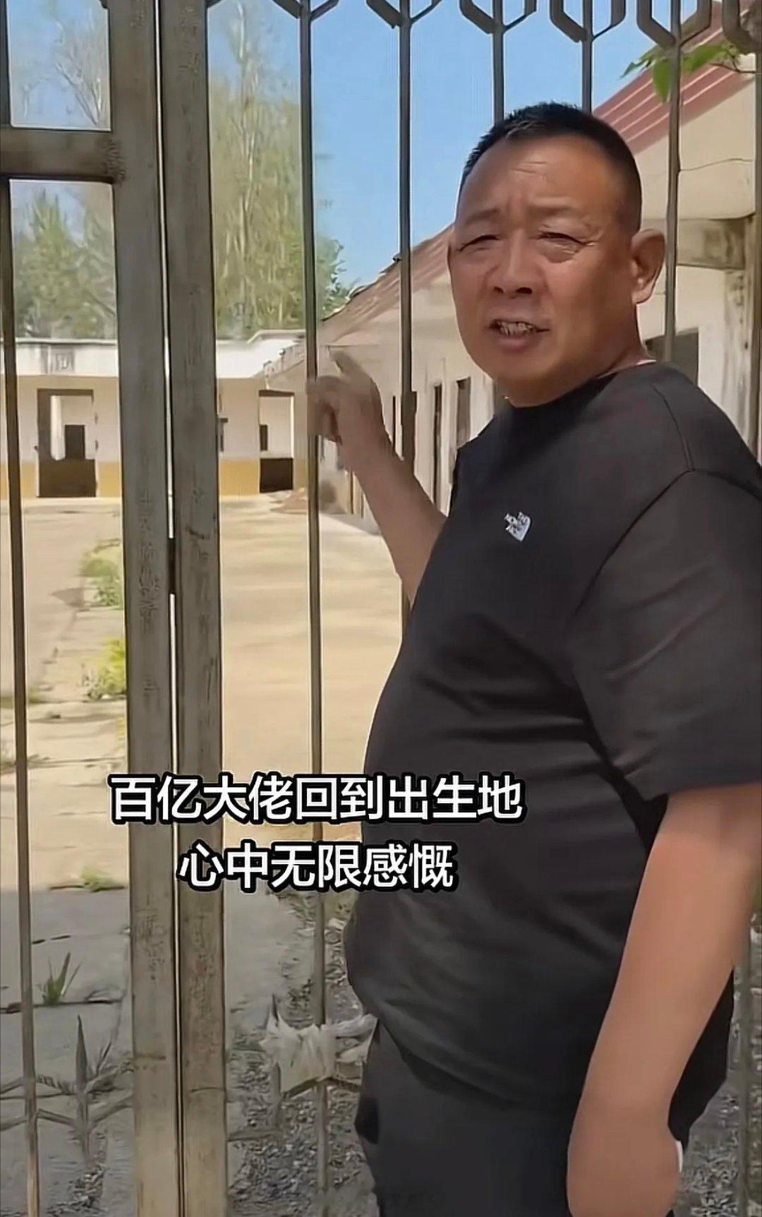 谁能想到，那个一手打造胖东来商业神话、被尊为“东来哥”的男人，回到许昌邓庄乡卫生