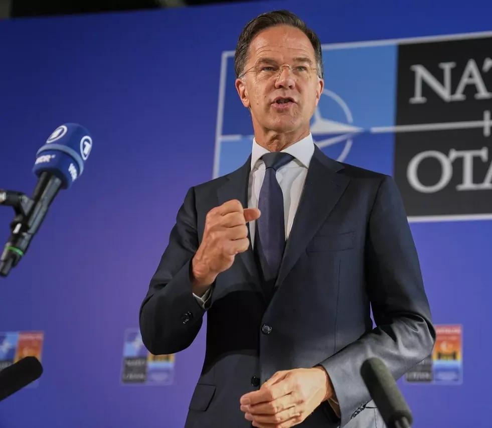 当地时间2025年11月26日，北约秘书长马克·吕特在接受《国家报》采访时就相关