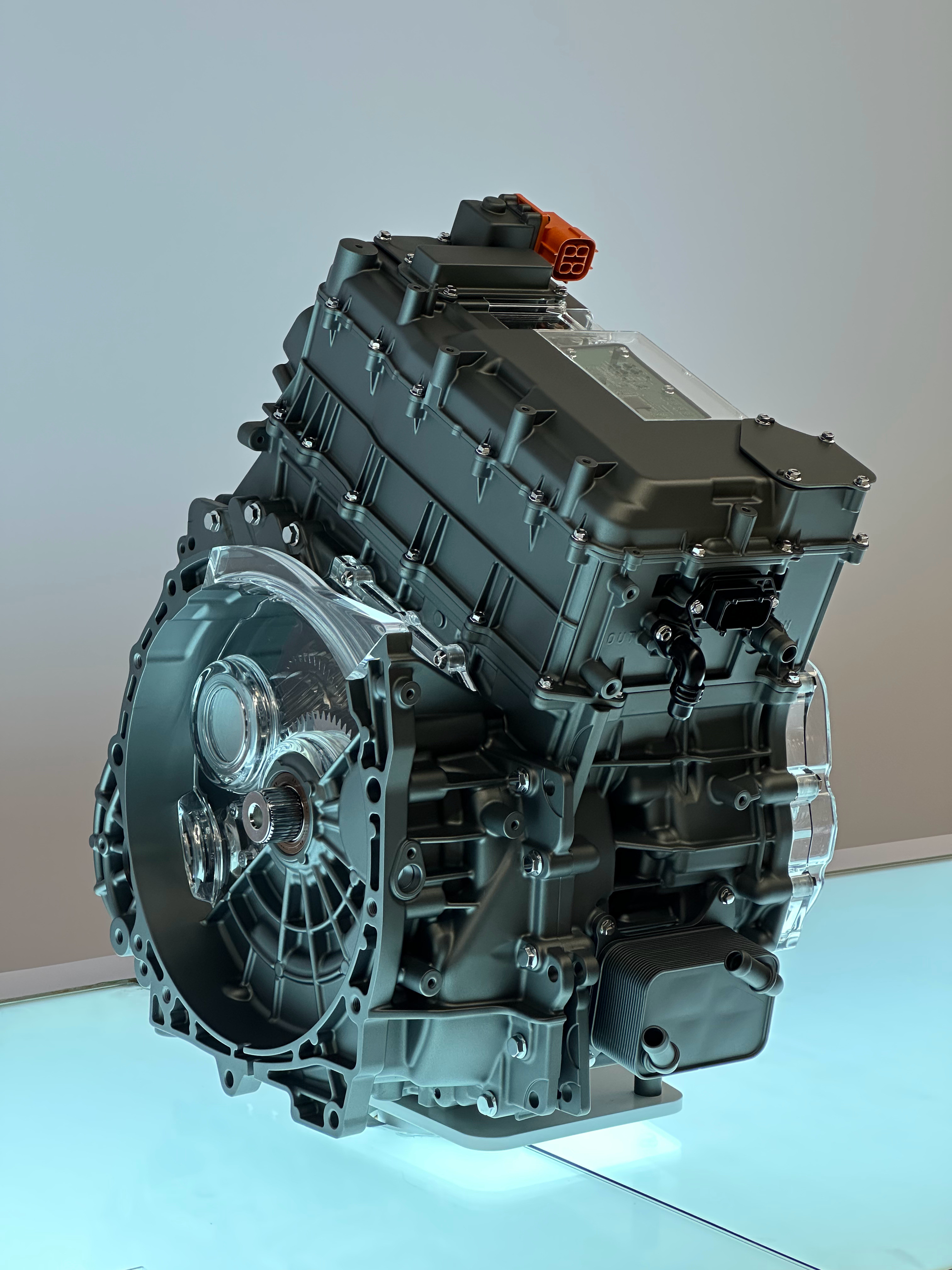 极氪9X和8X的电混变速器个人认为，插混地表最强，感受一下吉利i-HEV智擎混