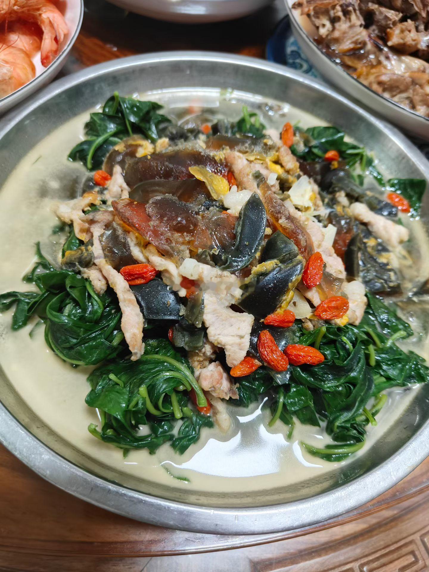 离开广东后发现自己不会做饭开饭开饭，今晚八菜一汤、白饭任装🍚这么热的天气还能