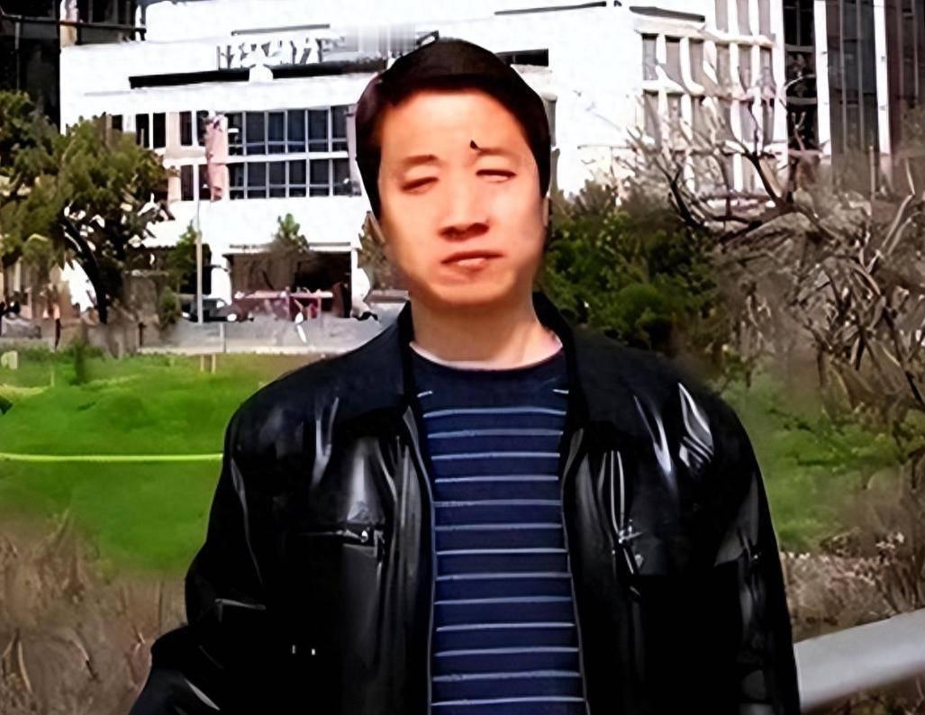 这事你敢信？亲手给国家造电磁炮的专家，转头就把核心机密卖给了美国人！这人叫张建