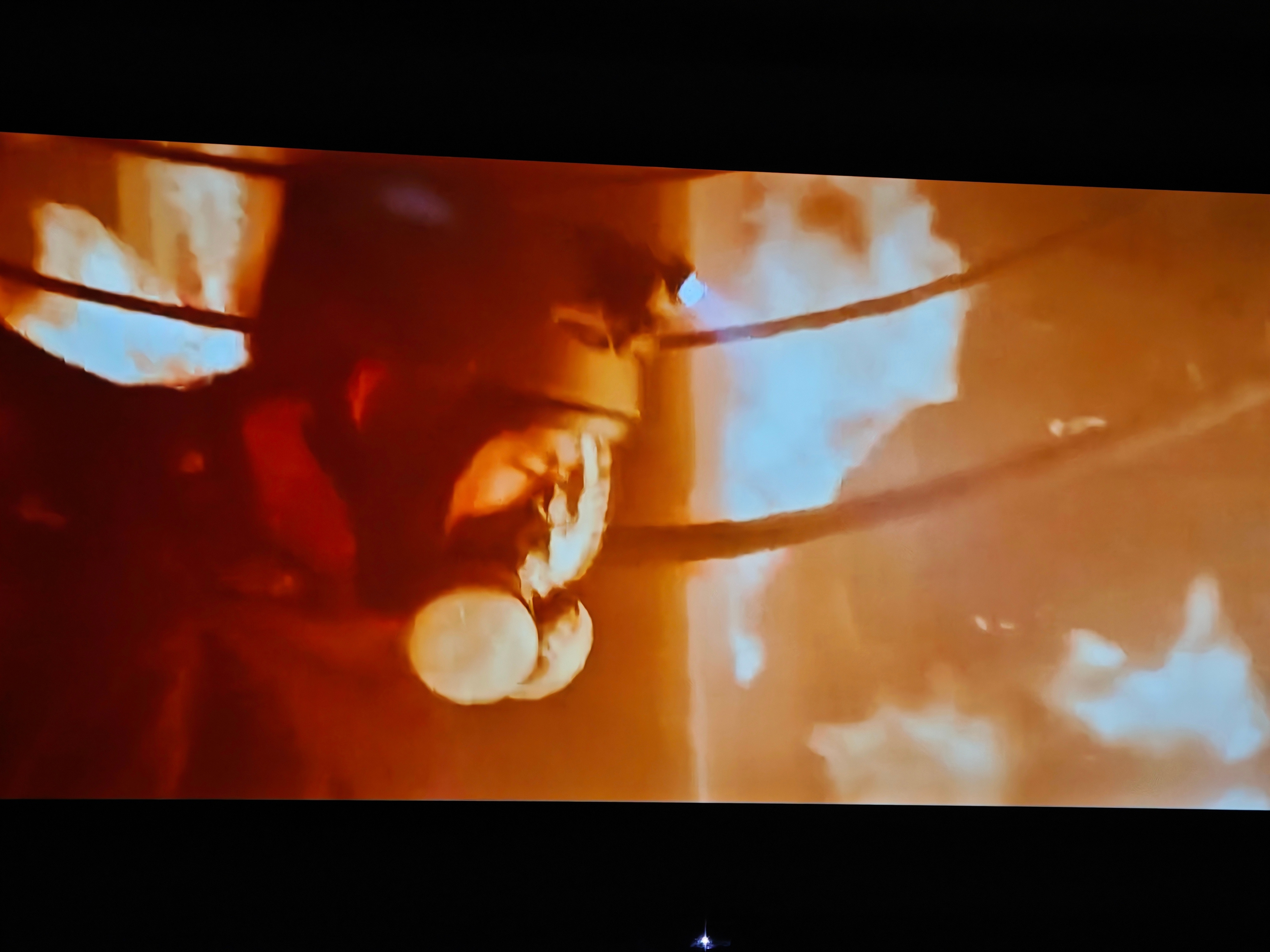 第二次看蛟龙行动特别版，然后，我知道为什么《蛟龙行动》这个电影大多数人觉得挺垃圾