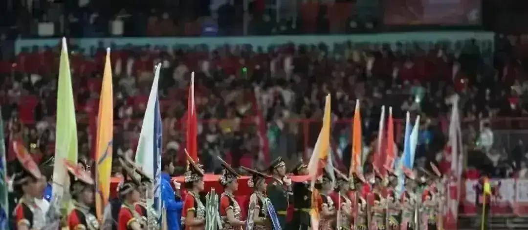 中国足球学云南，先废除一条百年规则。不是青训，不是归化。他们第一刀砍向“平