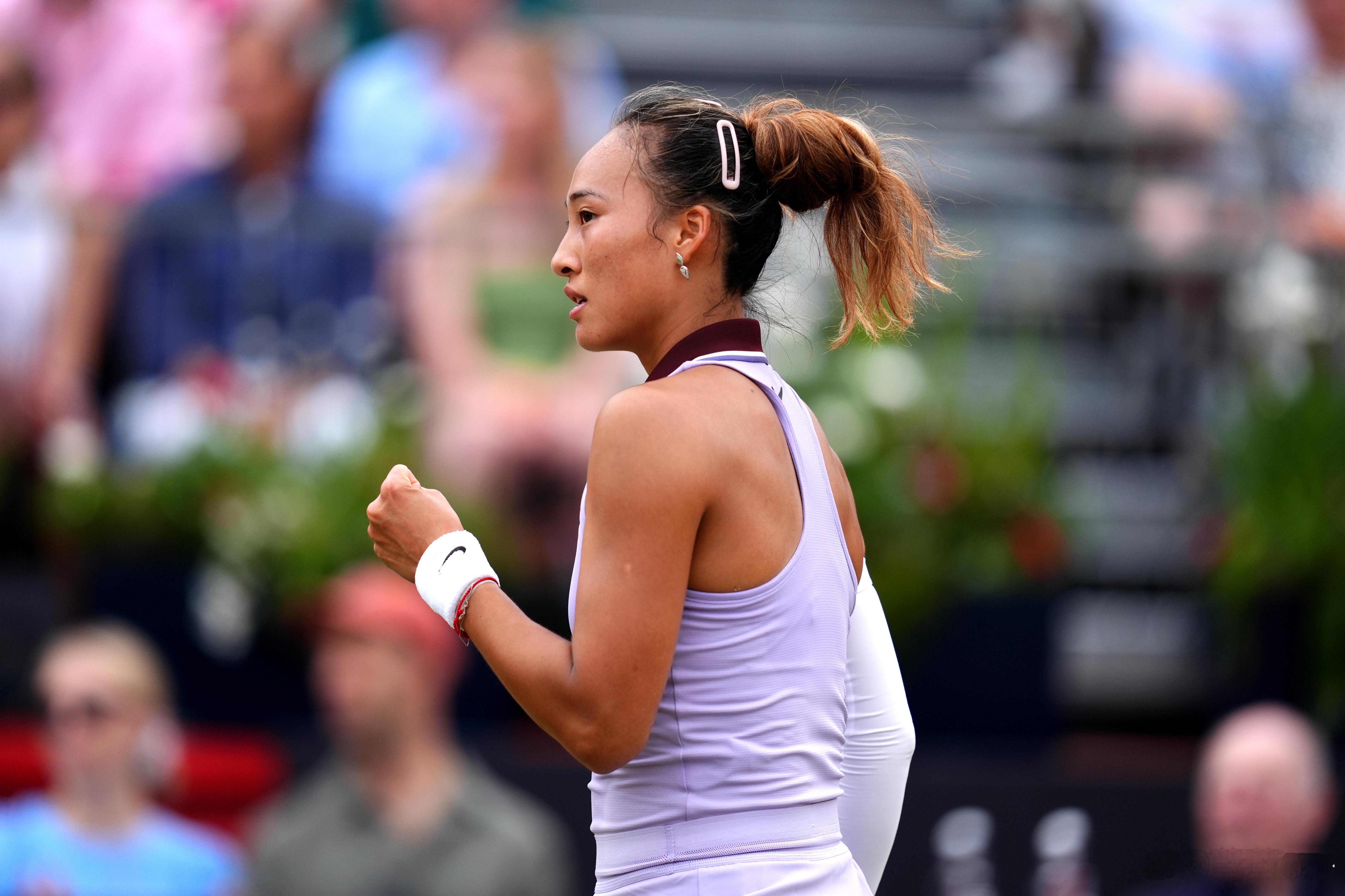郑钦文女王杯首战克里斯蒂安WTA500女王杯签表出炉，郑钦文和莱巴金娜同属1/4