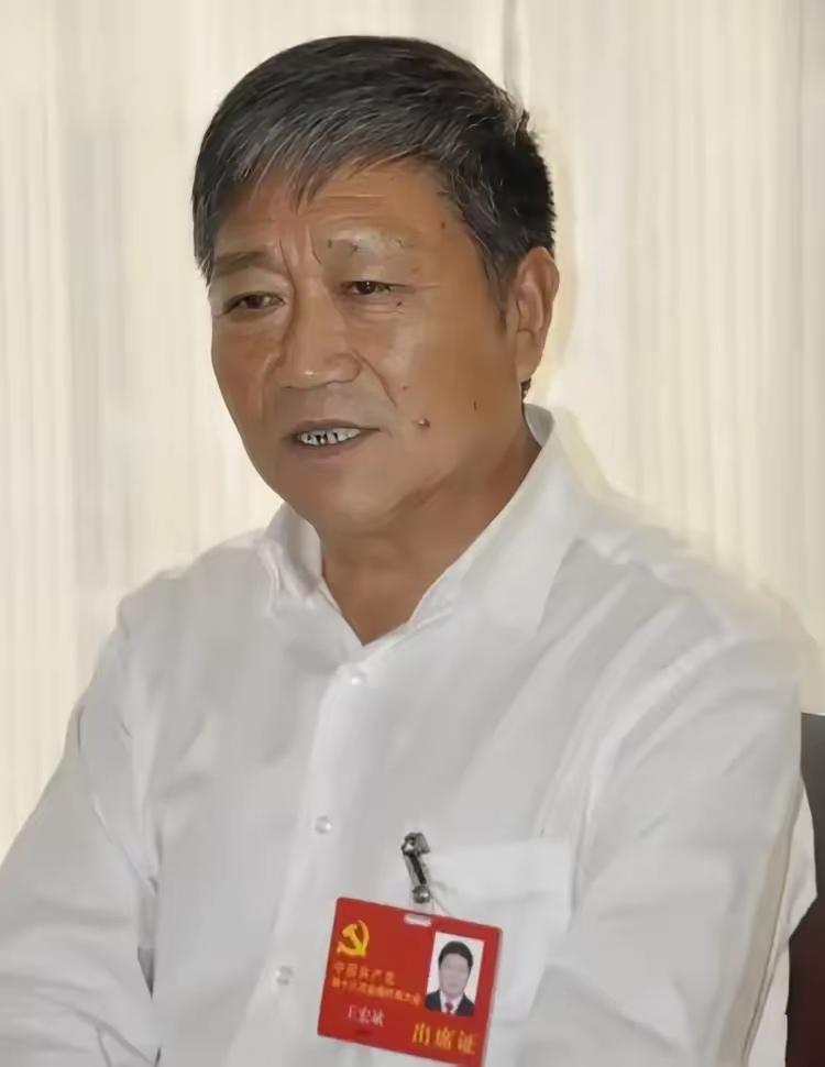 昨天是党的1O5岁生日，由此我在想，全国十四多亿人口中，有一亿多是党员，也就是说
