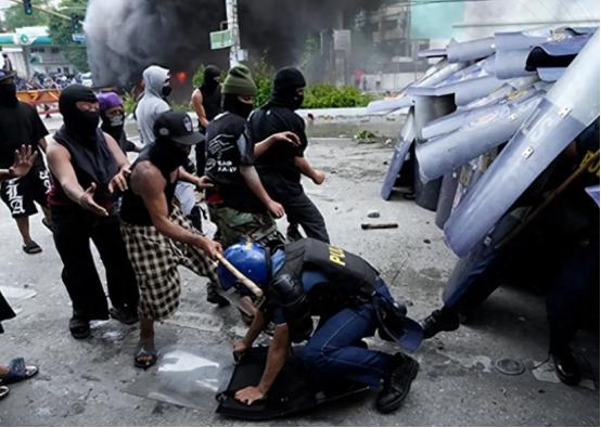 菲律宾宣布了 2025年10月28日凌晨3点,菲律宾南部巴西兰