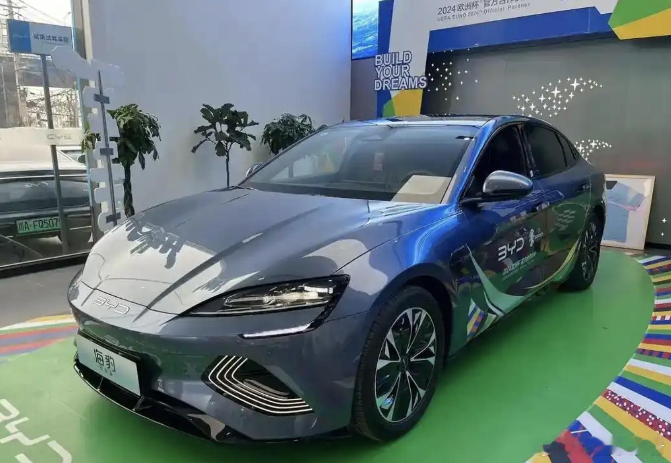 曝比亚迪召开经销商会议，王传福拍板决定给出4大保障政策！6月26日消息，比亚迪召