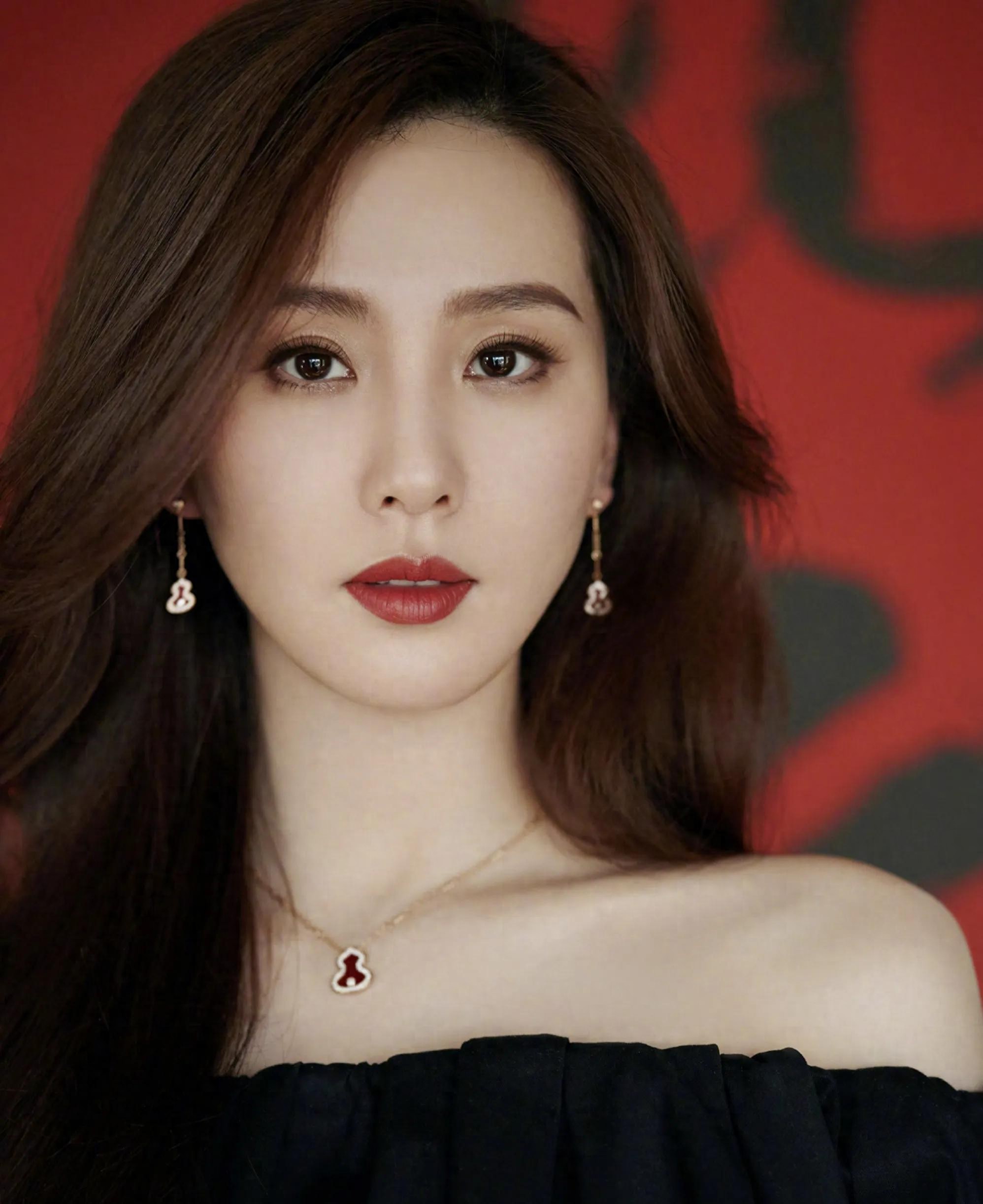 影视女星刘诗诗写真：天生丽质、美貌无双