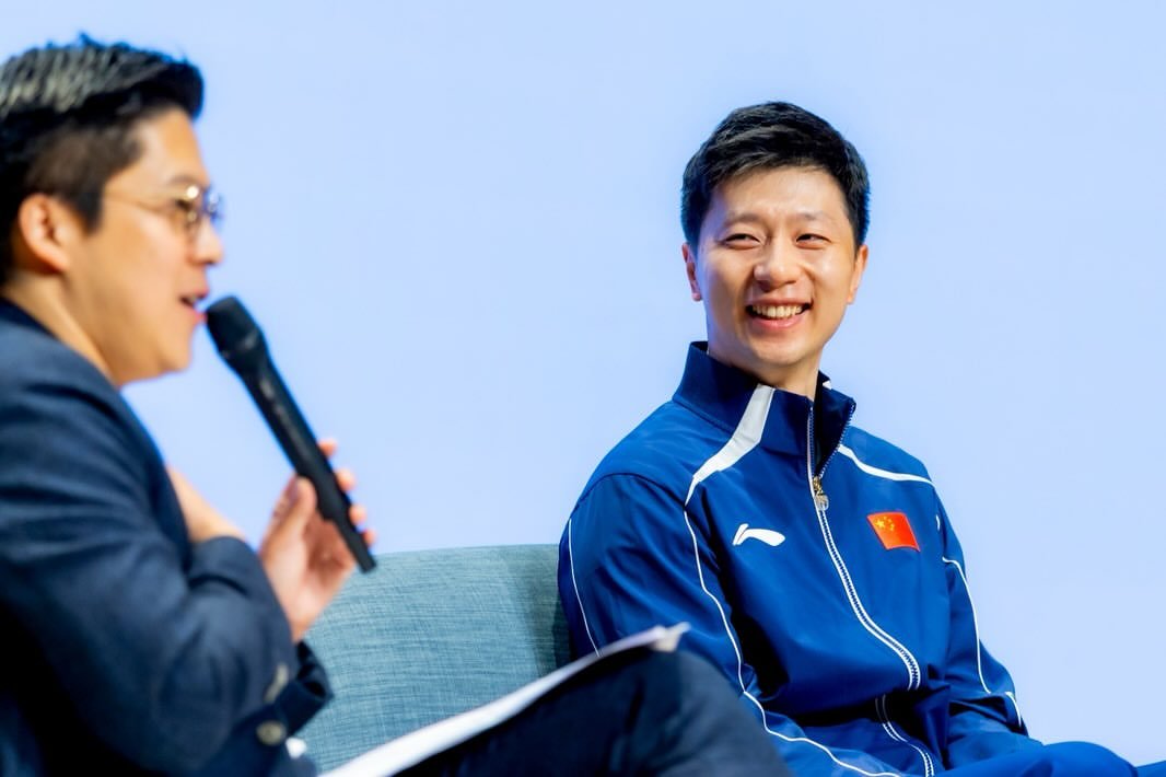 sfoc拍图质量好高马龙旁边林大辉博士就是上次喊他去PolyU念书那位【體育的