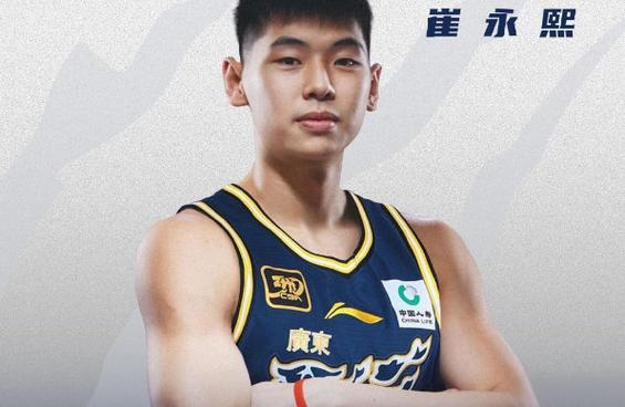 广东102-99战胜北京，一战让我彻底看清这2位国家队球员！1.胡明轩，常规