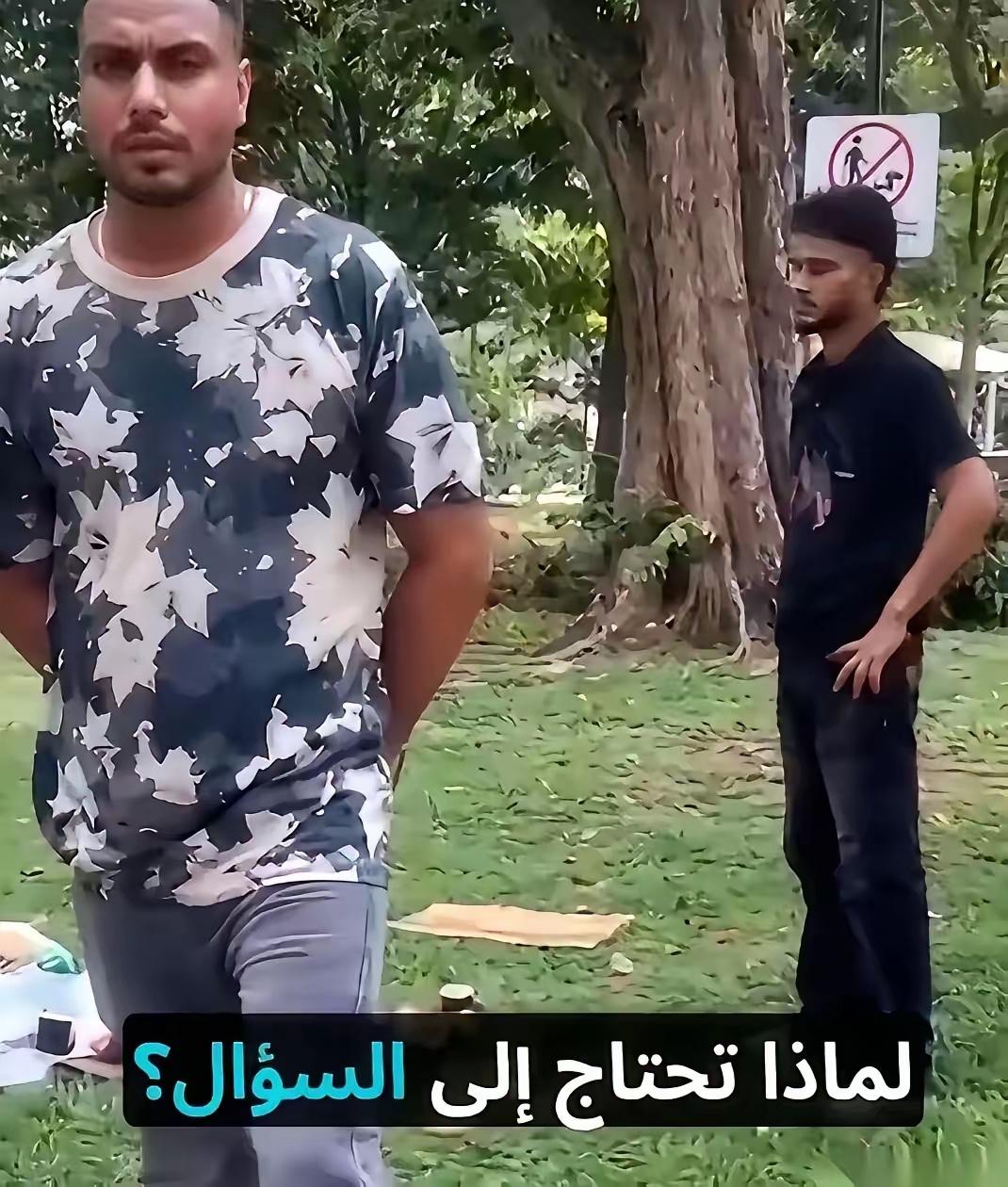 “我们为什么要收拾？”保洁阿姨这句质问，直接拦在了几个印度游客面前。刚才