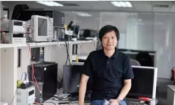雷军哪句话最激励你？全网翻遍雷军的无数金句，最戳我、最治愈普通人的，从来不是风口逆袭的鸡汤，而是这句