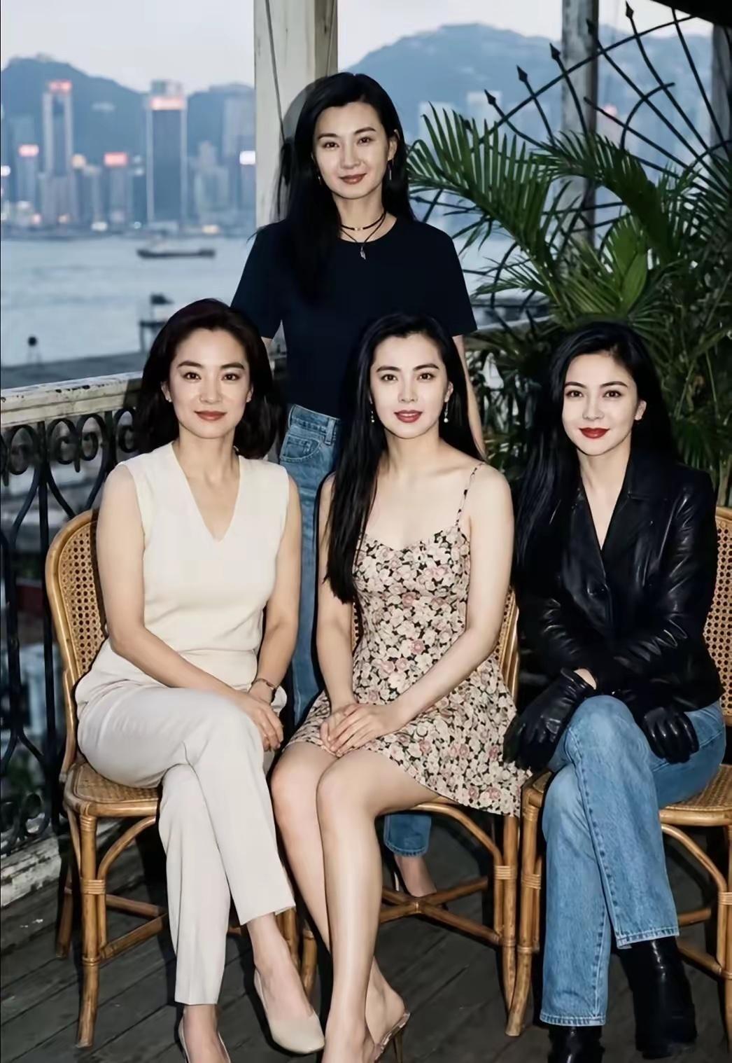现在的小年轻追星，怕是连名字都叫不全。可倒退三十年，这四位港圈美人，才是中年男人