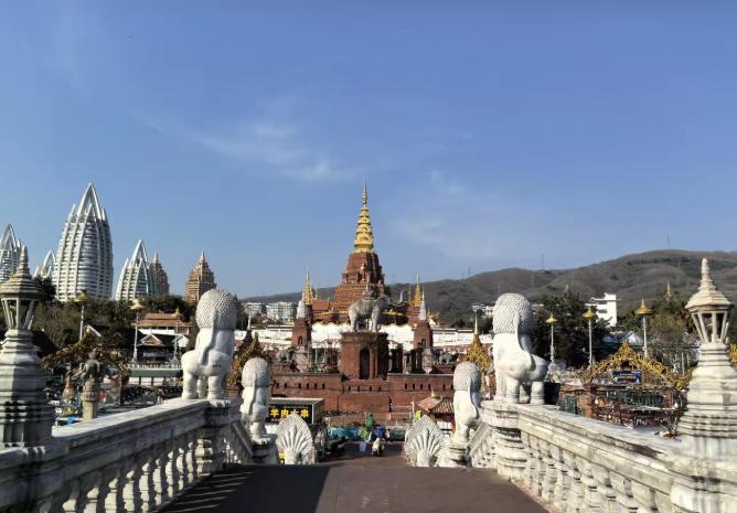 这么打下去，谁受益最大？国内这二十年来上了很多大化工项目，包括煤化工，全球来看，