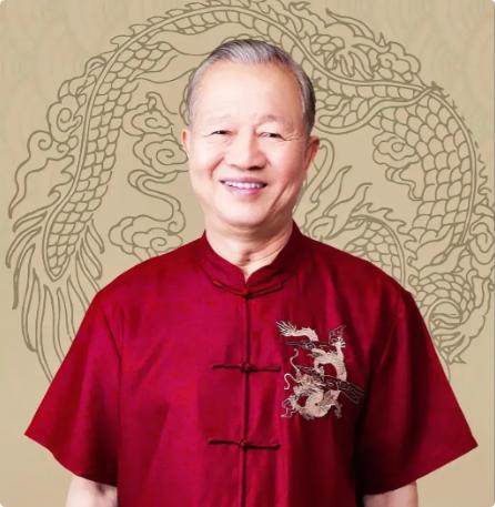 曾仕强说：“有些人一升官就生病，有些人一发财便出事，有些人一退休就没命。厚德方能