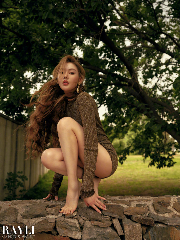 张天爱瑞丽最新写真大片