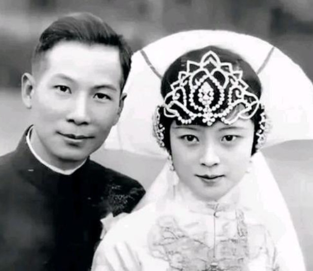 日本人投降后，宋子文见到旧情人盛爱颐，亲切地主动上前搭话，不料盛爱颐根本不正眼看