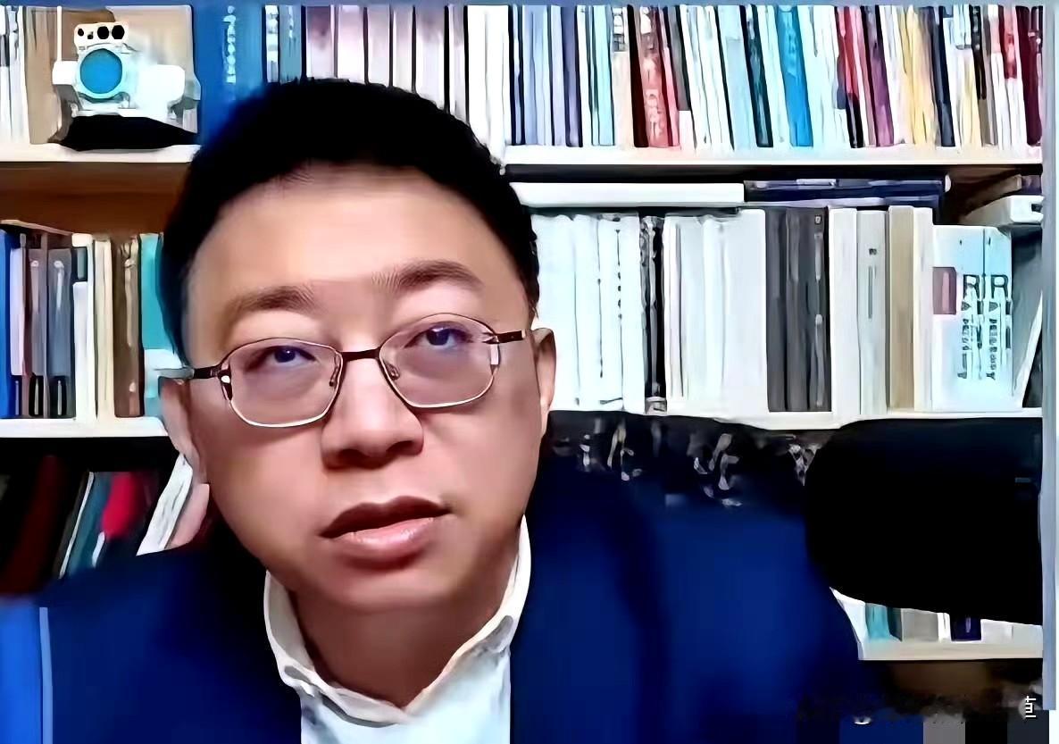 直到看到沈逸教授对考公的发言，我才明白了，他说的没有半分“站着说话不腰疼”，反