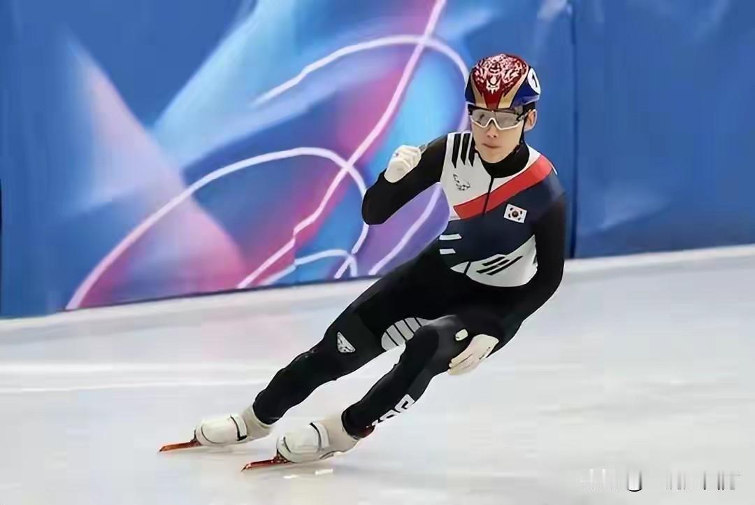 韩国的短道速滑“最强高中生”也出现兴奋剂问题了！在世锦赛收获两金的18岁新星林钟