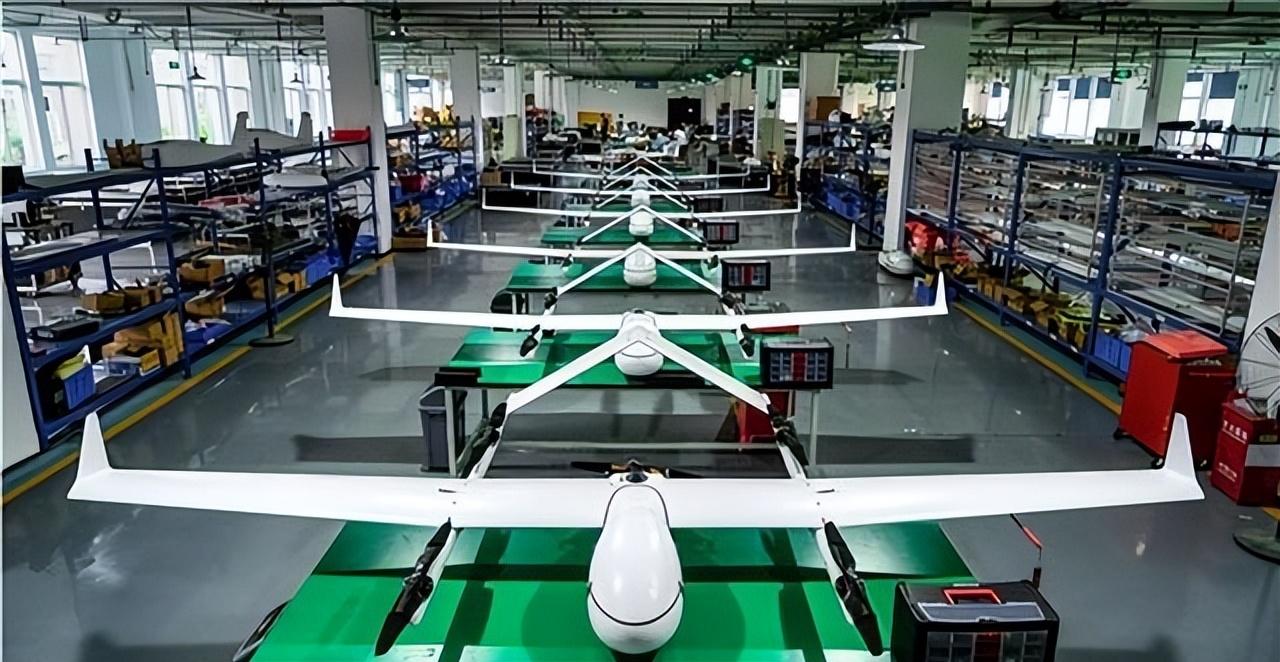 俄媒爆料：“中国每个月可以生产50万架无人机，战争时期最多可以拉到70万架！”今