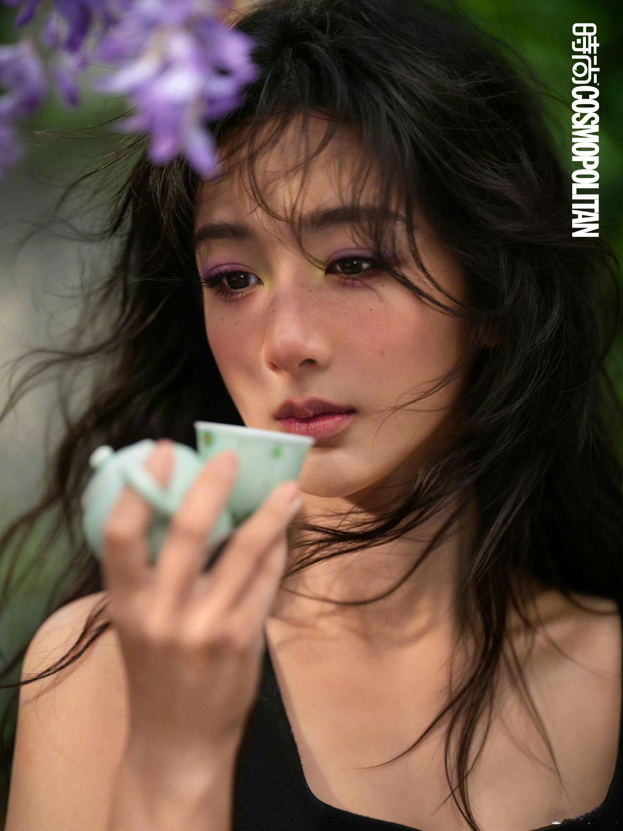 杨紫杨紫董竹君yz杨紫玉兰花开君再来爱人先爱己我做不到我爱你胜过