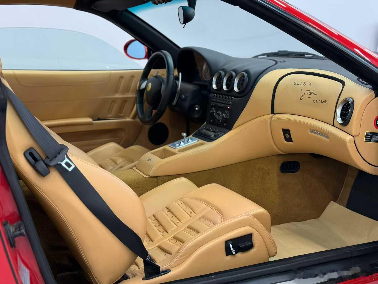 法拉利Ferrari575M，特殊配置与版本，高定版配色，05年落户14000