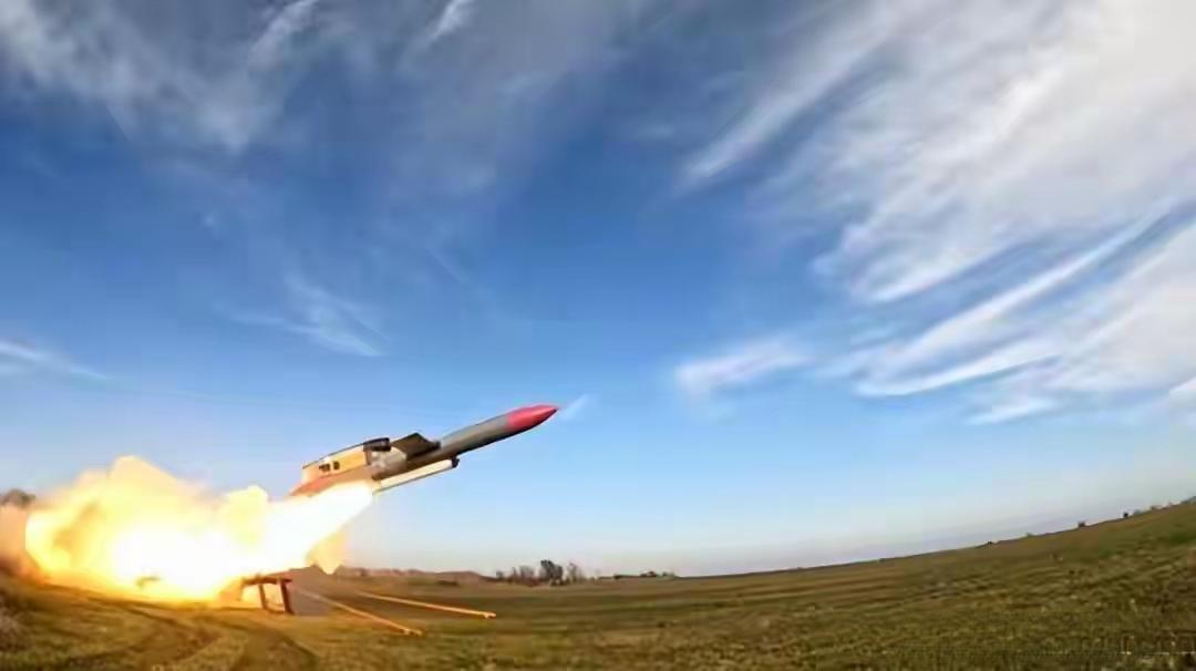 打击“伊斯坎德尔”：乌德穆尔特军工厂遭“火烈鸟”袭击。​​2月20日晚，俄罗