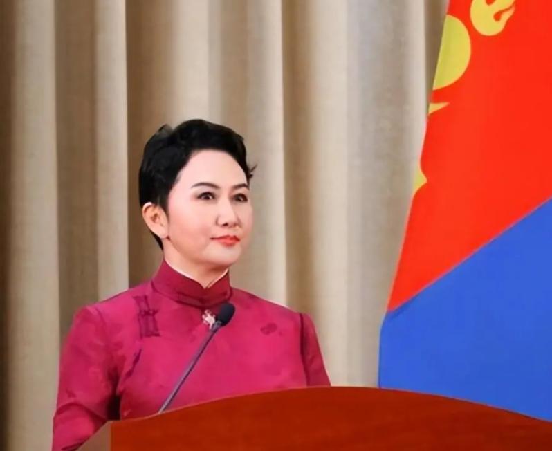 眼见到手的“鸭子”要飞，蒙古国不敢再矜持！认清现实，立马给中方递出一份“邀请函”