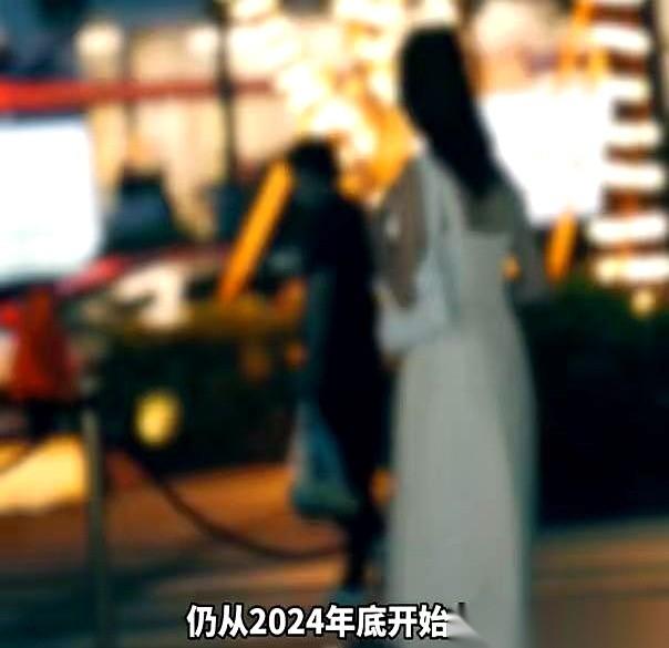 50个男的。整整50个，现在估计都在连夜发抖、疯狂查血。谁能想到，去一趟破出