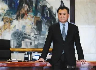 从首富到“限高”：王健林的商业沉浮路一、草莽创业与商业帝国崛起王健林资产风