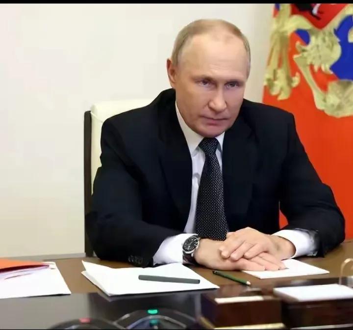 这世界真有个离谱怪象：但凡中等以上大国被美国欺负了，转头就往中国跑，要么诉苦求撑