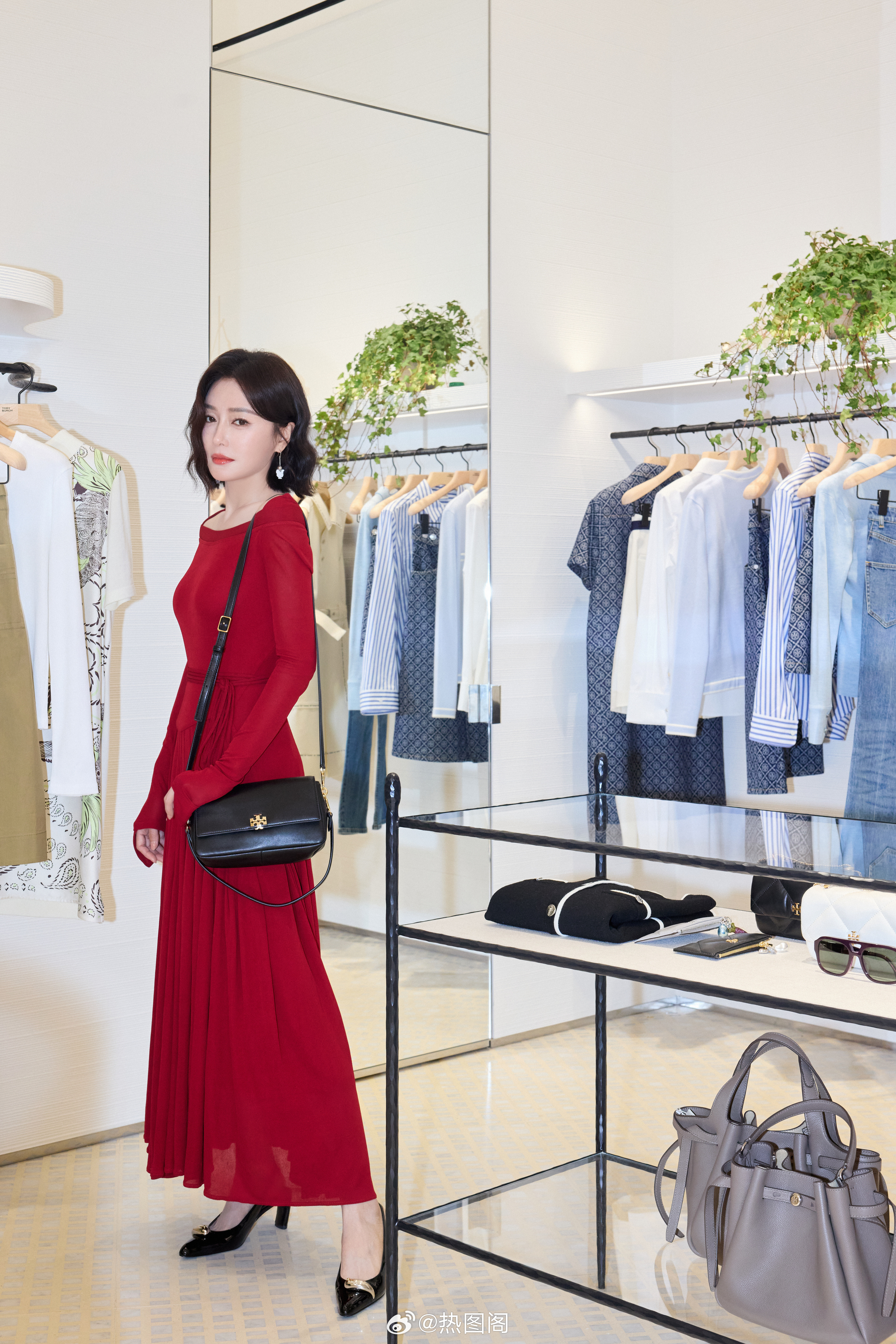 秦岚品牌活动照热图阁公众号