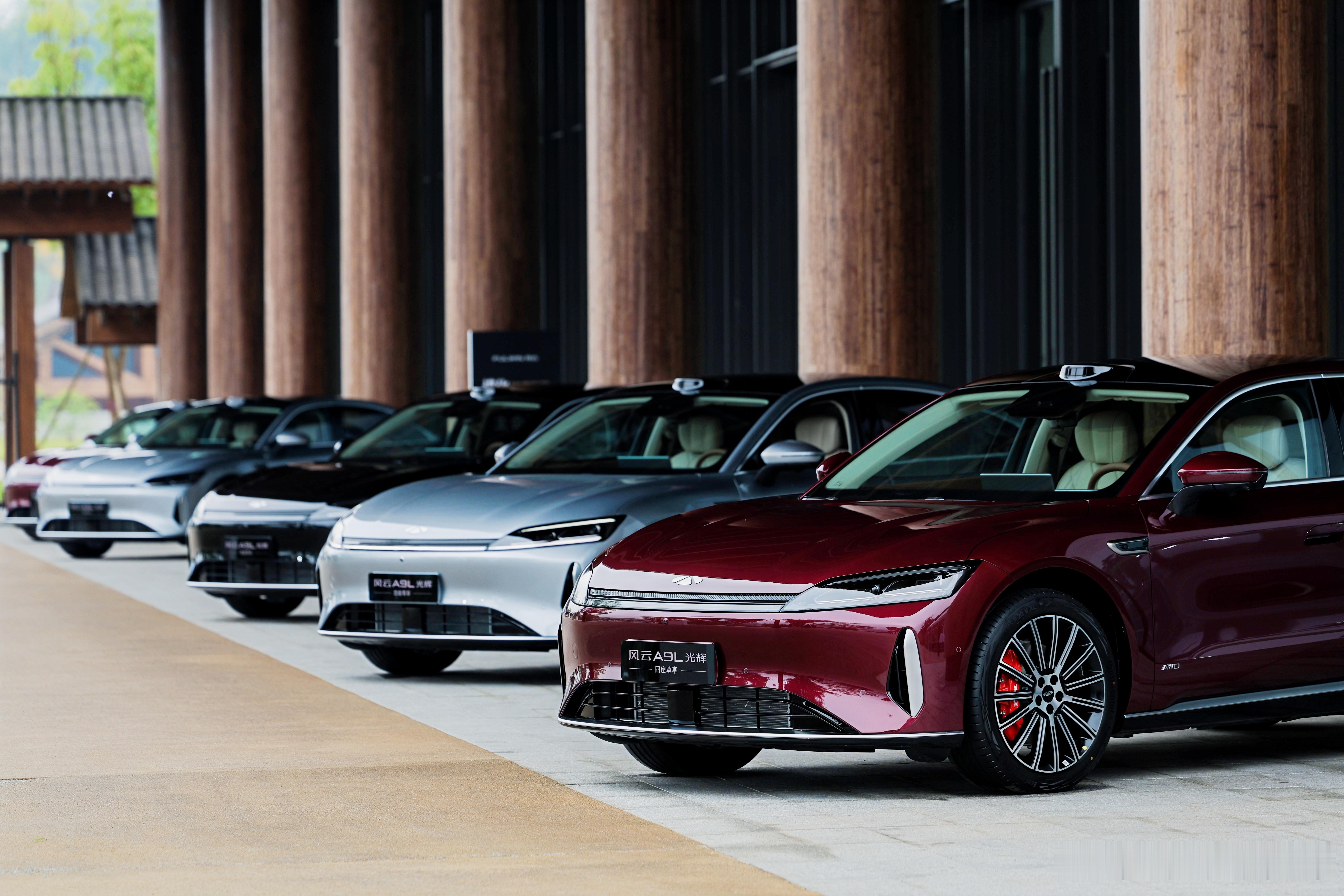 对于豪华汽车用户来说，座驾不仅是代步工具，更是个人品位与卓越追求的延伸，其关注的